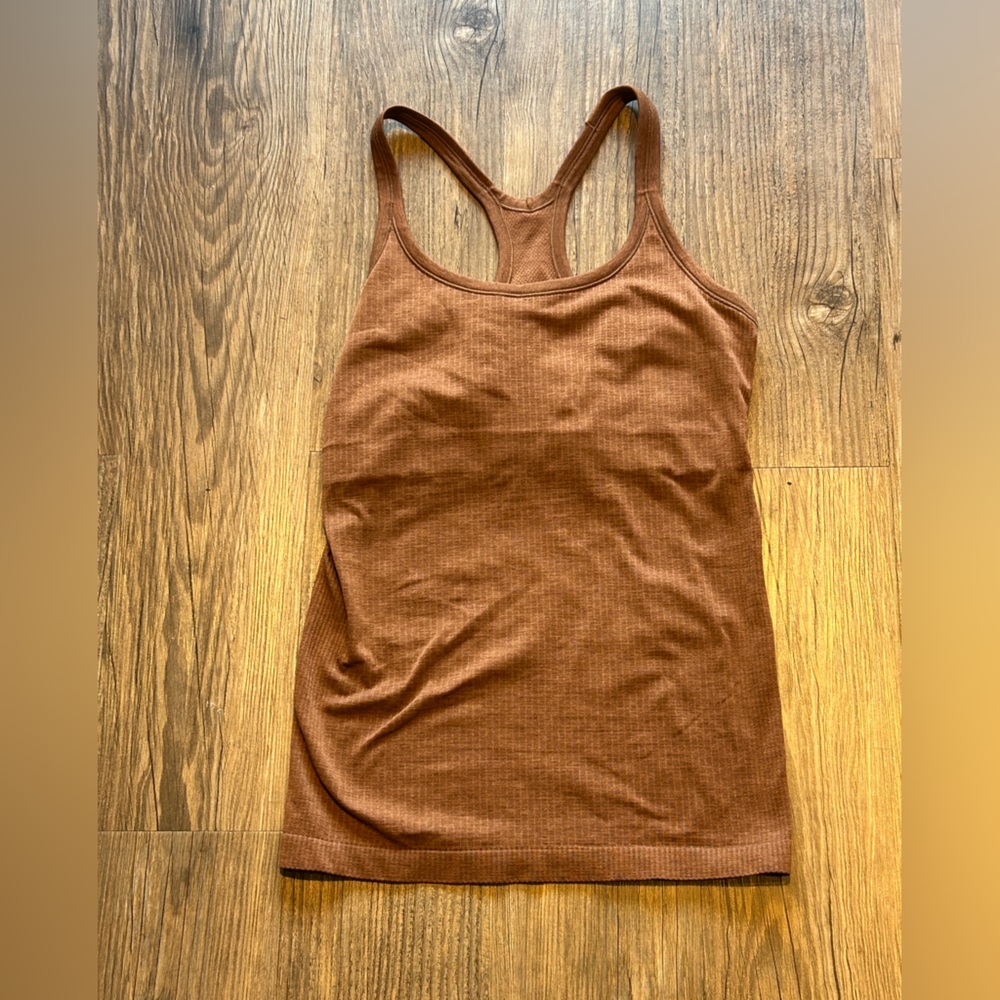 Brand New Ebb to Street tank top